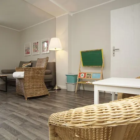 Im Baederstil Mit Wintergarten - Maria Marianne 35 *