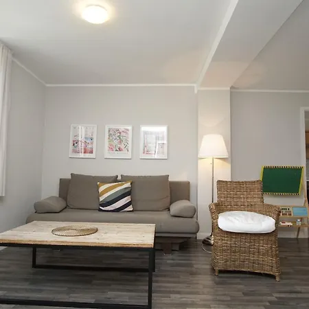 Im Baederstil Mit Wintergarten - Maria Marianne 35 *